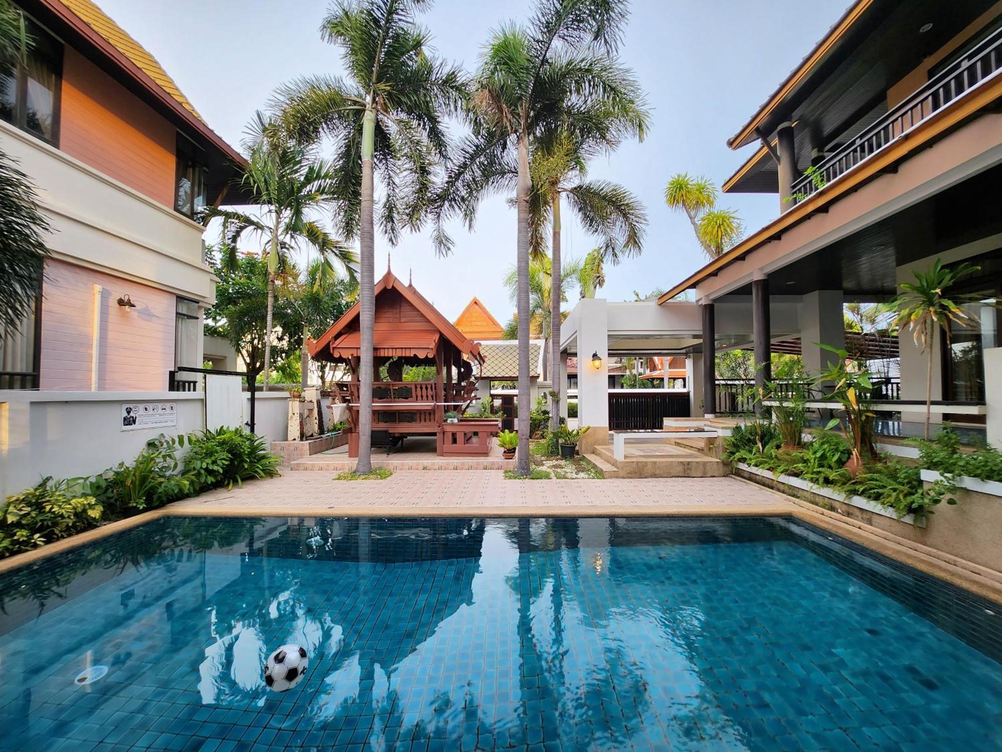 ปุณณภา พูล วิลล่า พัทยา Punnapha Pool Villa Pattaya Jomtien Exterior foto